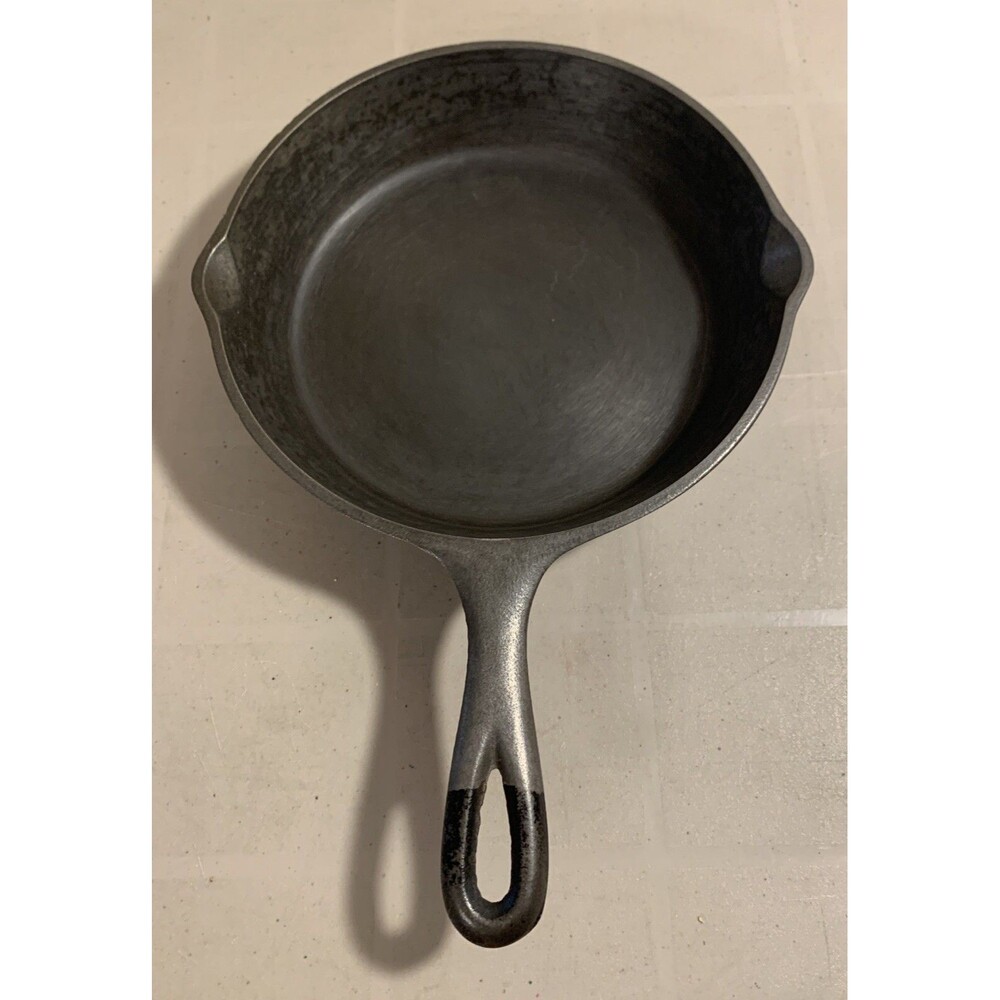 Vintage BSR Cast Iron Skillet No. #5 8 1/8" Smoke Ring